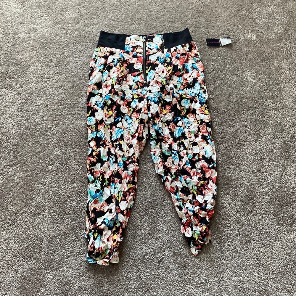 Material Girl Floral Jogger Pants SIZE L Multicolor Print Elastic Waist Casual